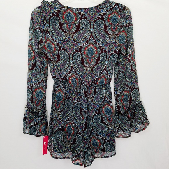 Xhilaration Juniors Lace Up Long Sleeve Romper NEW - Picture 7 of 8